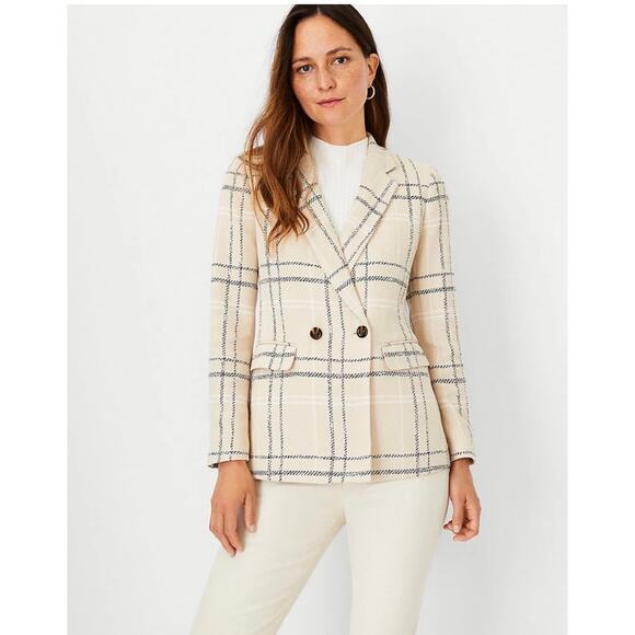 Ann Taylor Jackets & Blazers - Ann Taylor - Plaid Bedford Blazer - size 4
